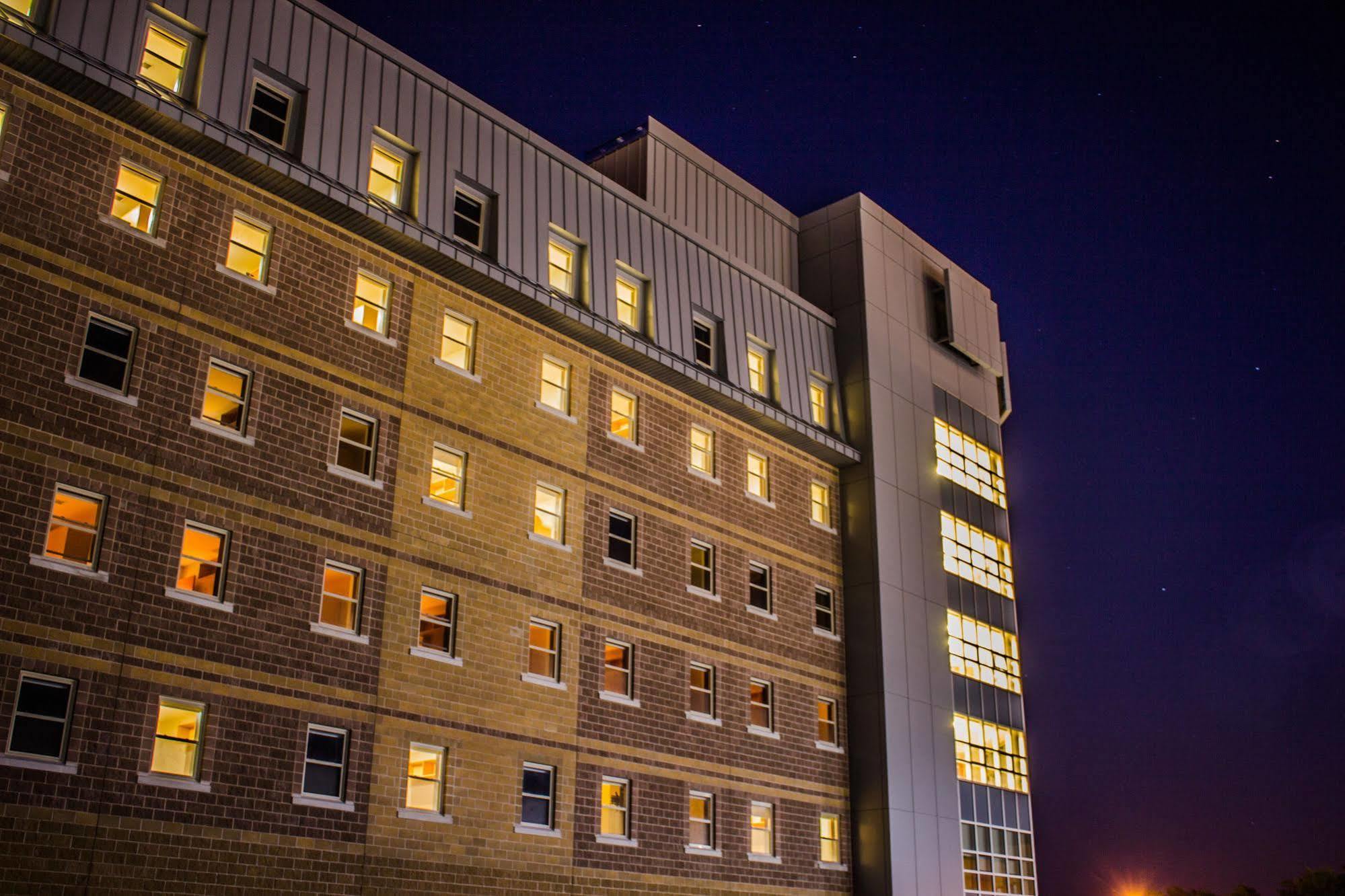 Memorial University 세인트존스 외부 사진